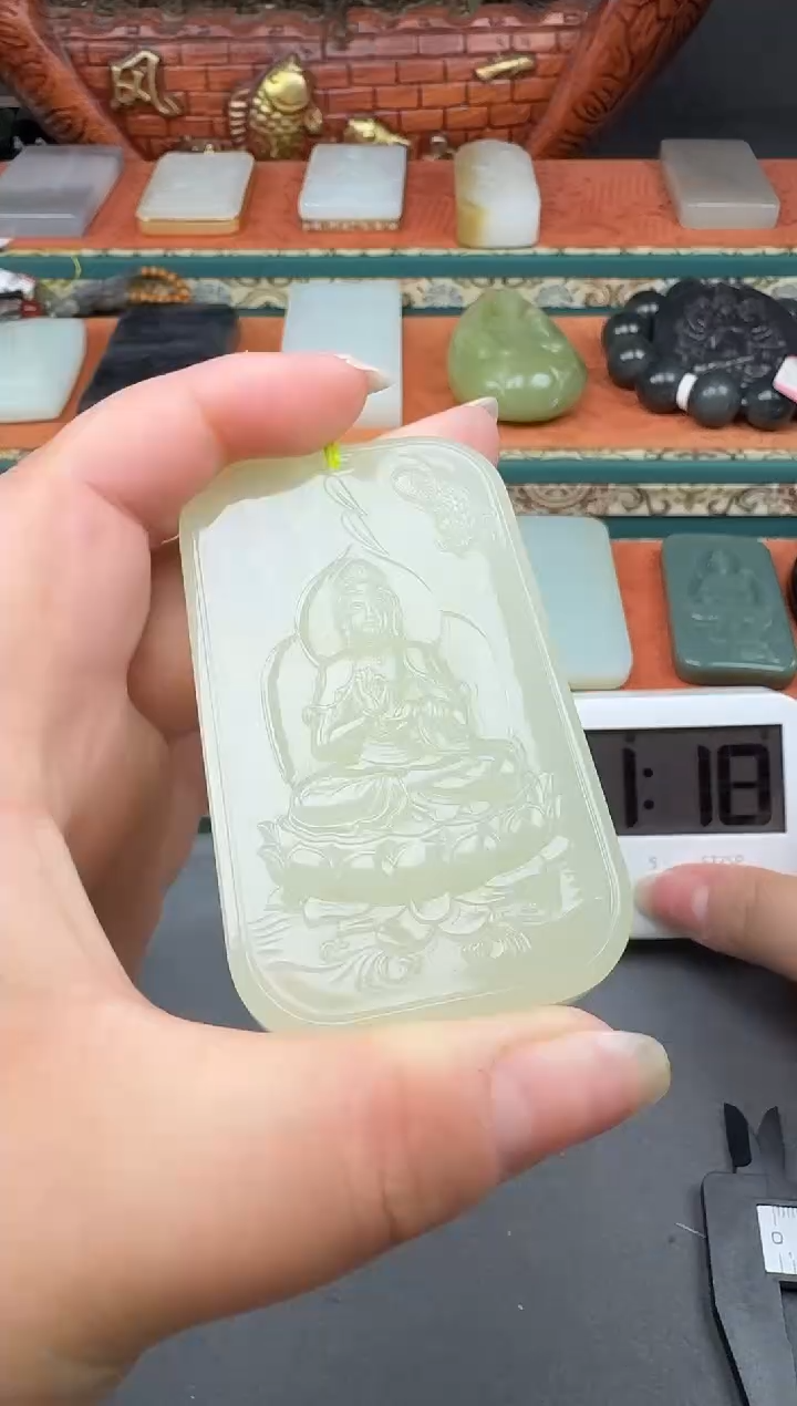 和田玉未镶嵌颈饰4