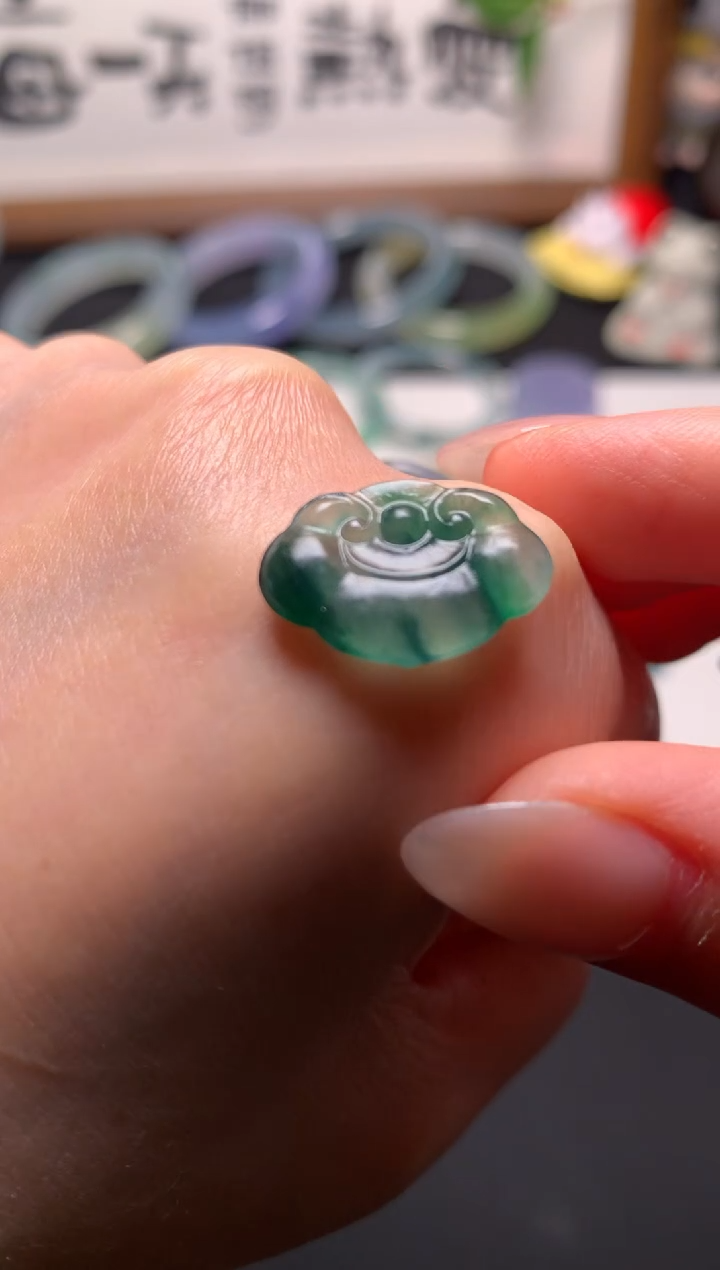 未镶嵌定制翡翠0349822126