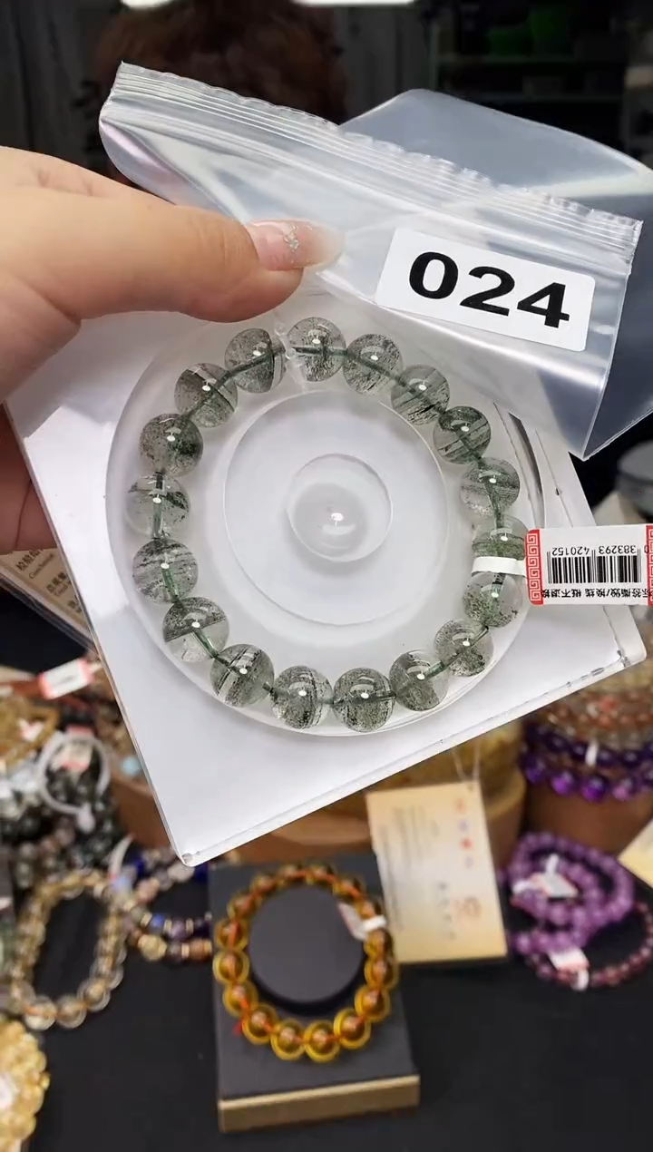 【闪购商品】水晶手串未镶嵌手串024