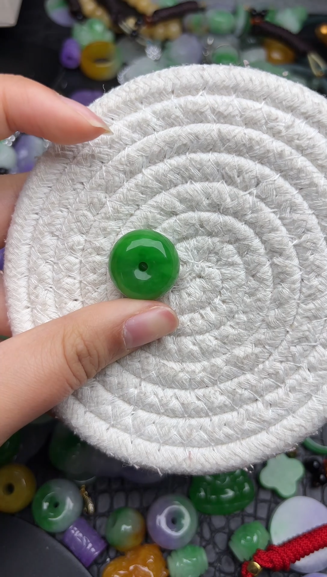 颈饰未镶嵌翡翠缅甸翡翠吊坠