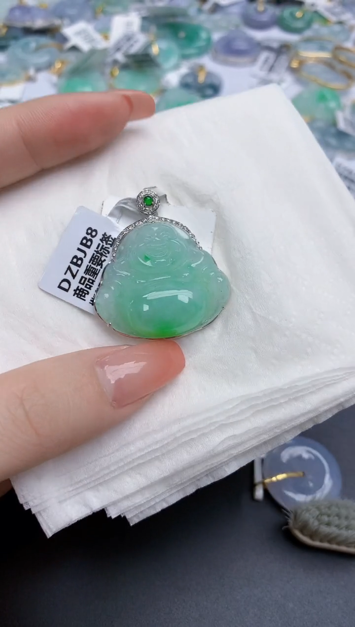 【闪购商品】翡翠颈饰18K金镶嵌天然缅甸翡翠A货