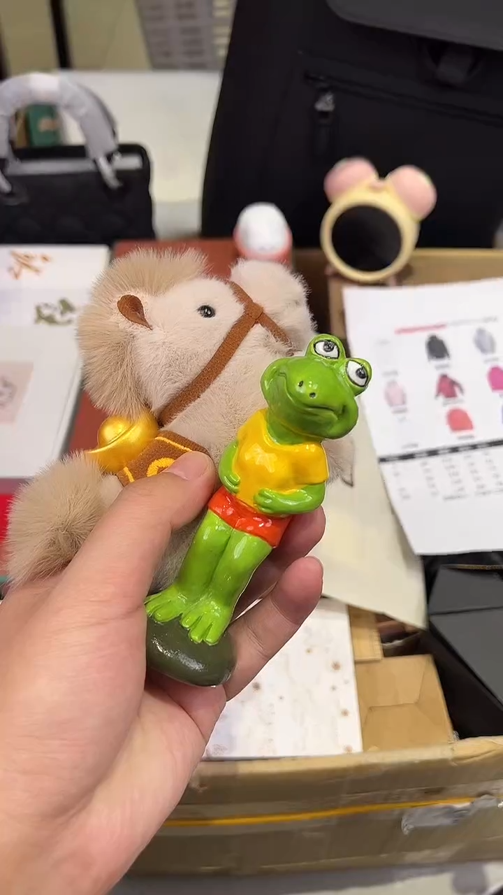 瓷片小马挂件·咖色..