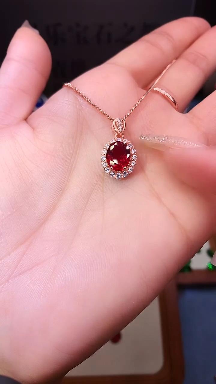 吊坠(赠链)银S925镶嵌红宝石.......