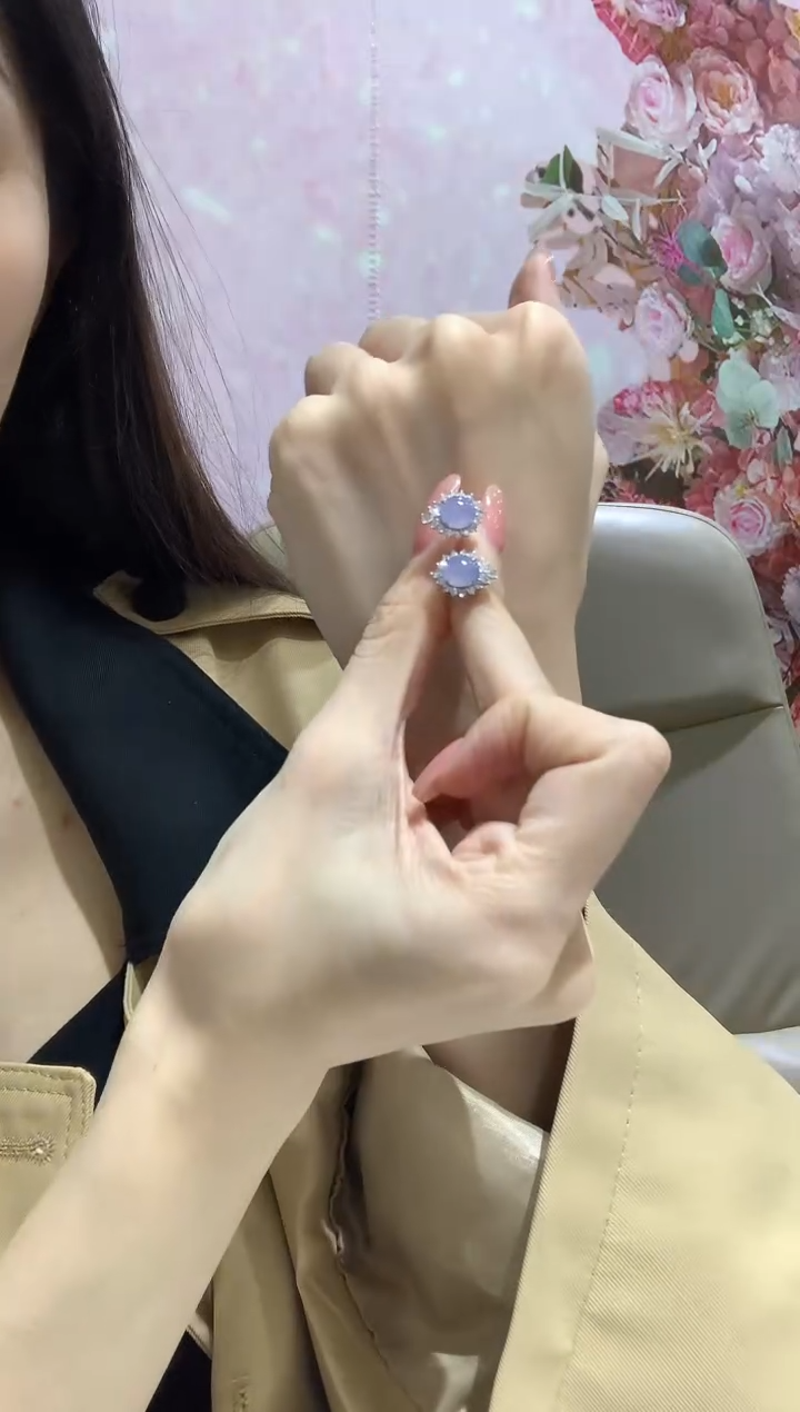 【闪购商品】翡翠吊坠(不含链)18K金镶嵌团购3