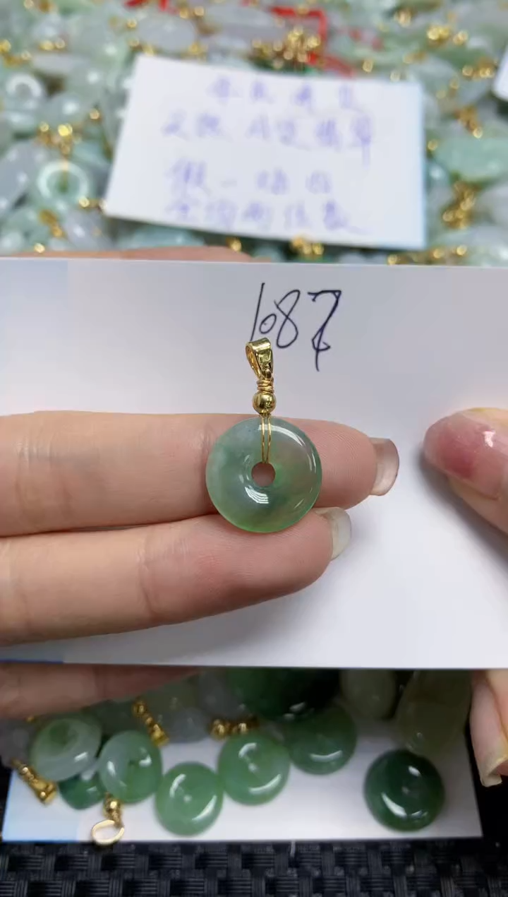 【闪购商品】翡翠颈饰合金天然A货翡翠