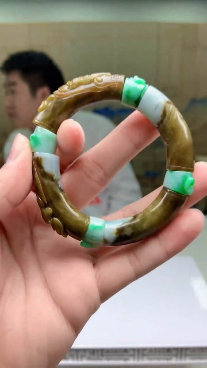 【闪购商品】定制翡翠未镶嵌5028bb-毛货手串195