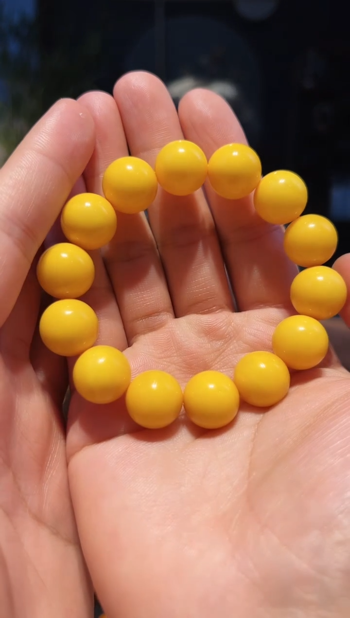 未镶嵌蜜蜡手串15+暴力黄