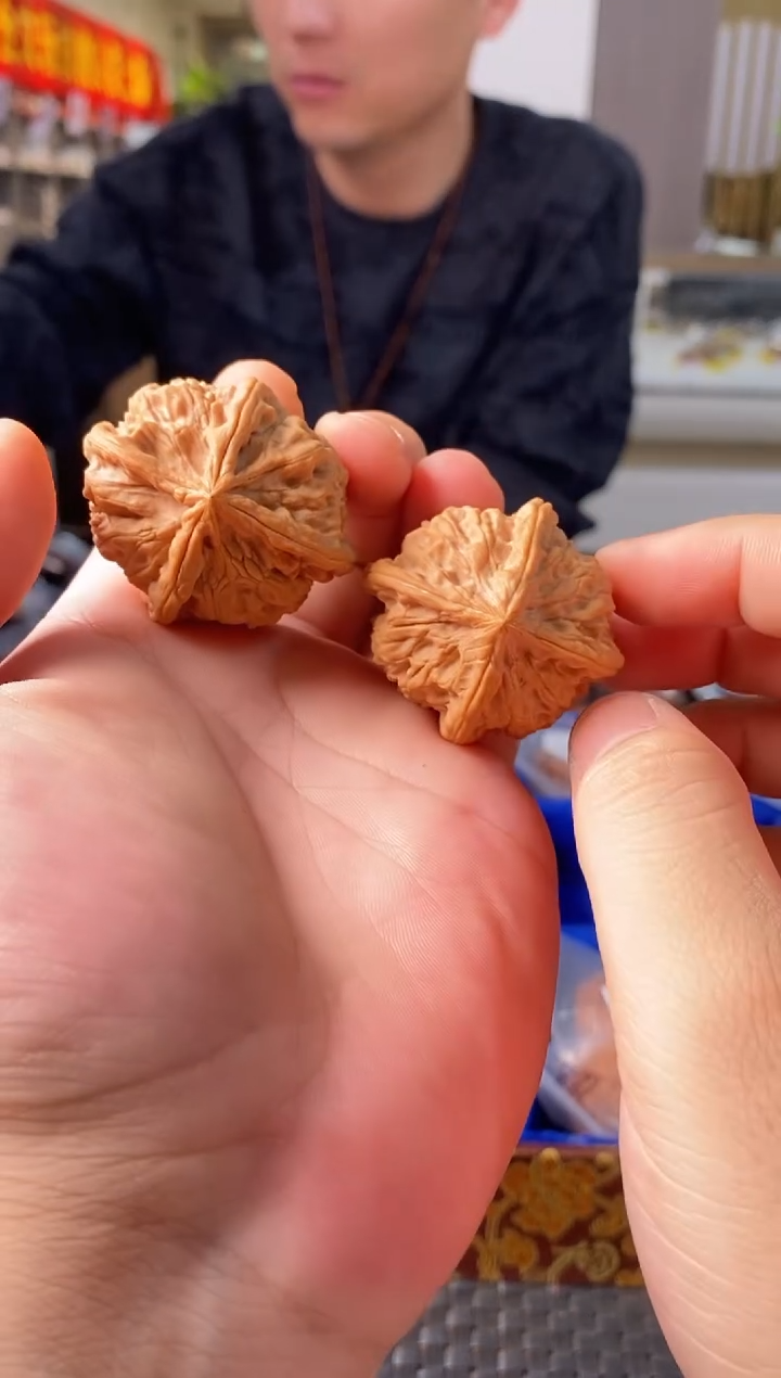 把件文玩核桃微修玉玺四棱42尺