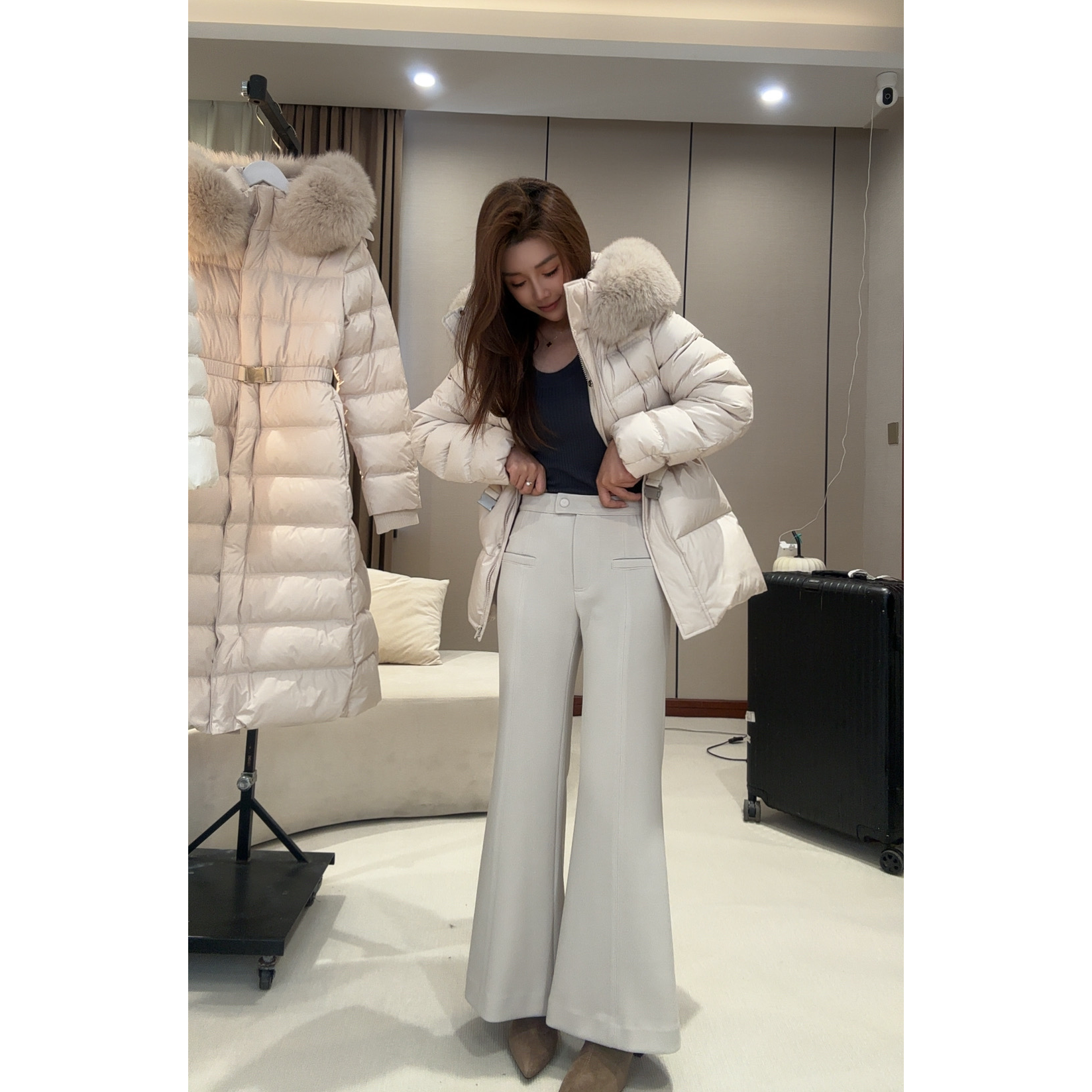 【王佳佳】【双层加厚裤】韩版V家冬季经典百搭弹力微喇显瘦修型女裤