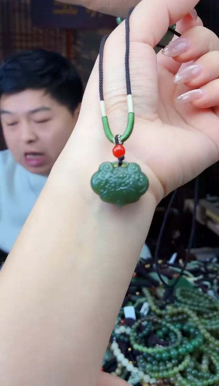 颈饰未镶嵌和田玉多样性发货拍一发一