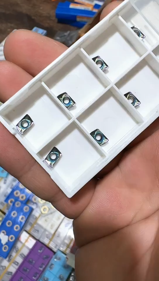 070208   10盒88888