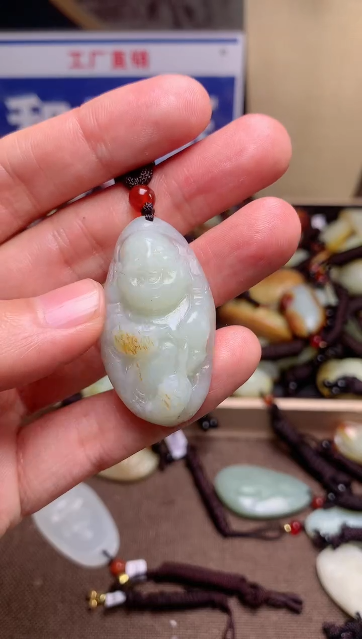【闪购商品】和田玉颈饰未镶嵌1