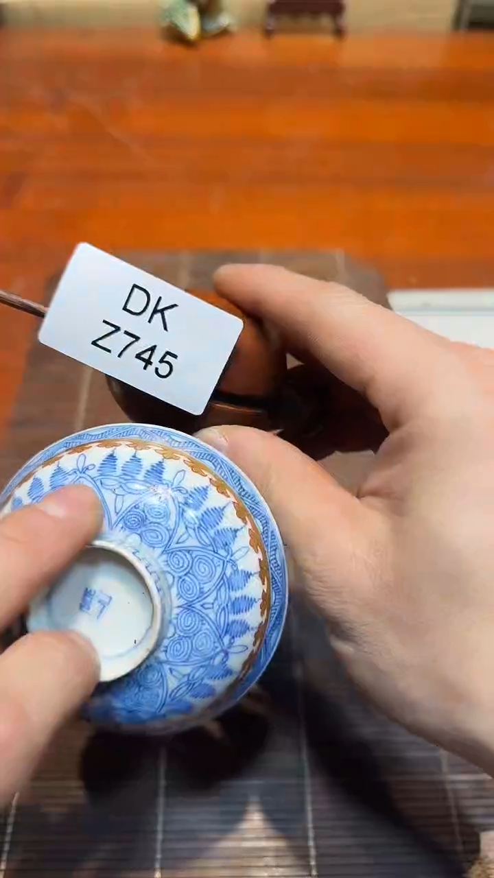 瓷片薛*哈哈哈哈哈745