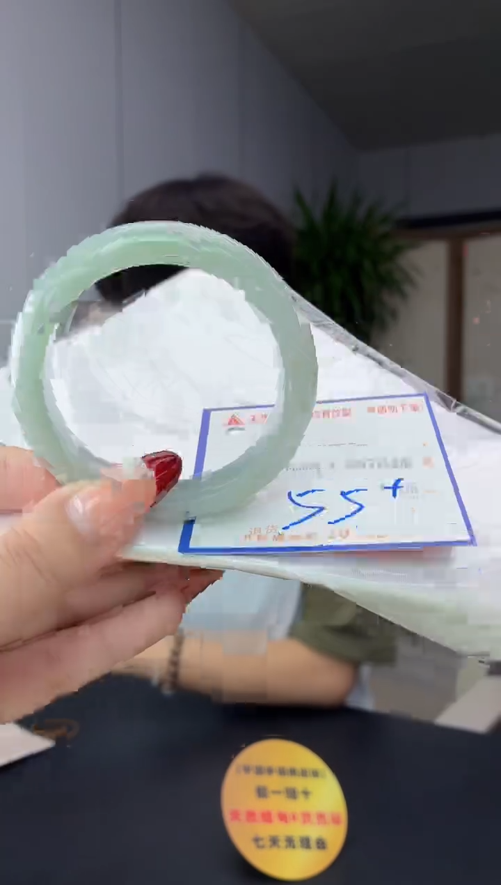 翡翠手镯未镶嵌11111