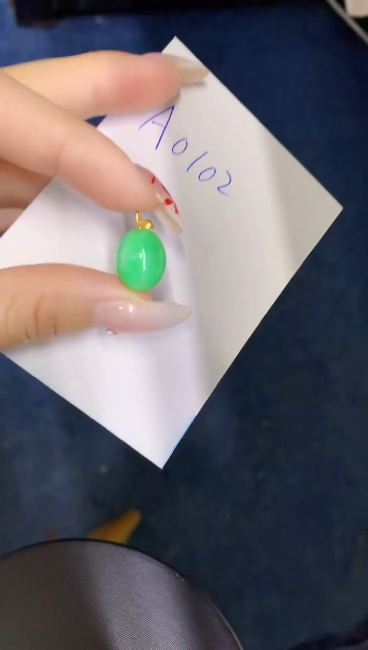 【闪购商品】翡翠颈饰18K金镶嵌000000000000