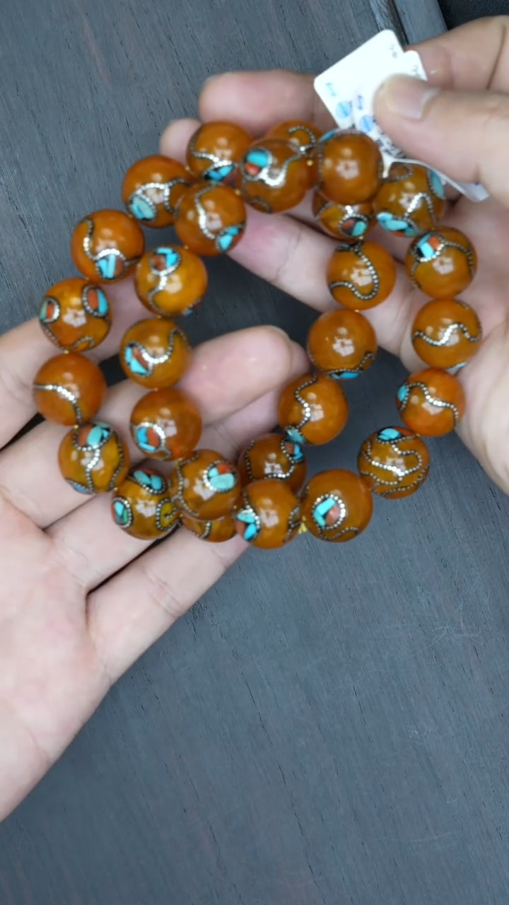 【闪购商品】琥珀裸石未镶嵌老蜡尼泊尔手串多样性发其一