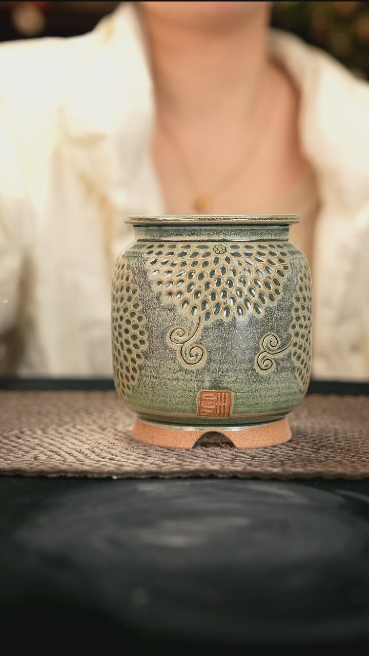 12-25-097花盆口径7.5-8