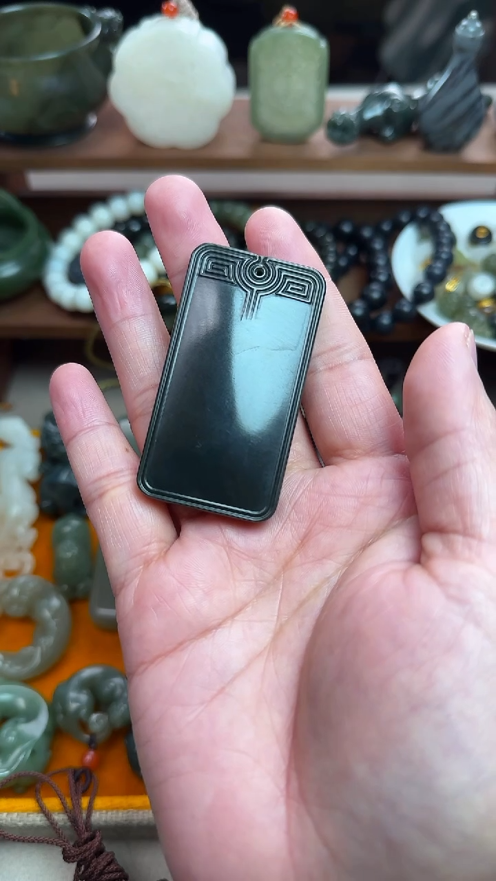 【闪购商品】和田玉吊坠(不含链)未镶嵌无事牌苏工