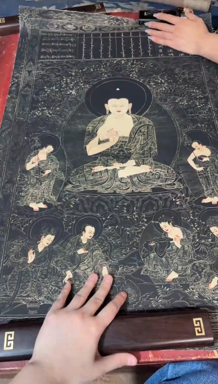 卷轴画龙妹的唐卡tk16