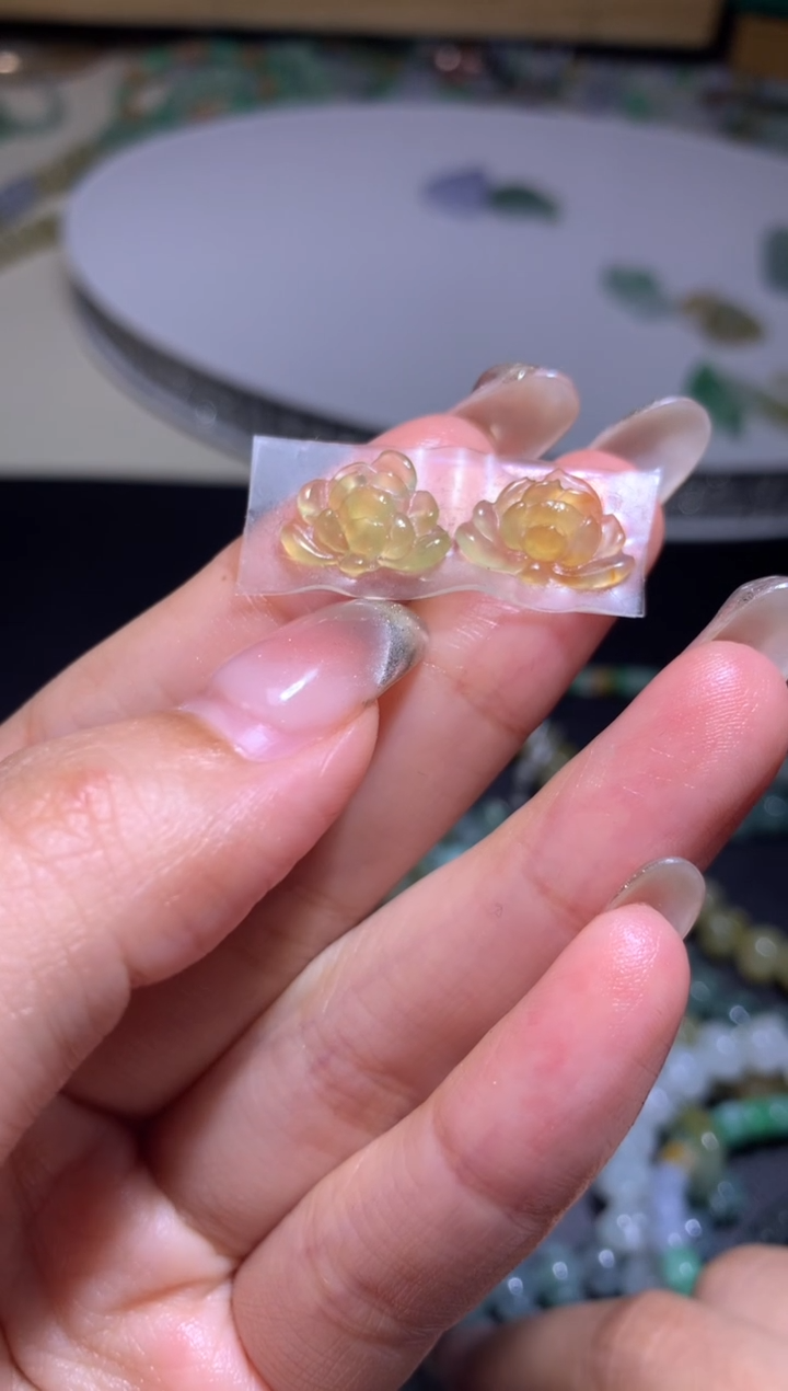 未镶嵌定制翡翠毛货