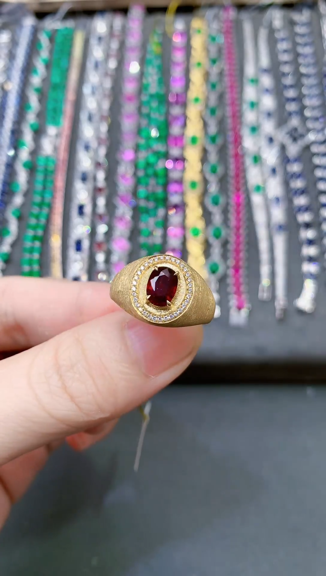 【闪购商品】红宝石戒指18K金镶嵌1