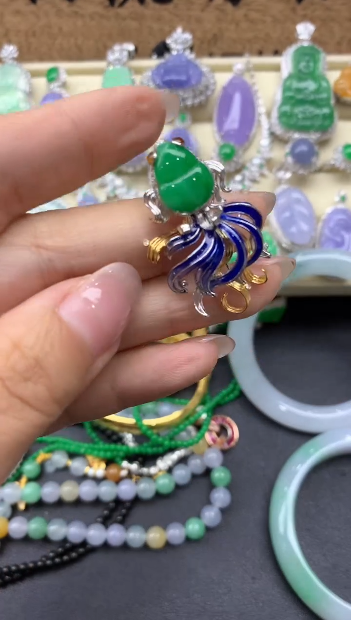 【闪购商品】翡翠颈饰18K金镶嵌535-中国好珍宝