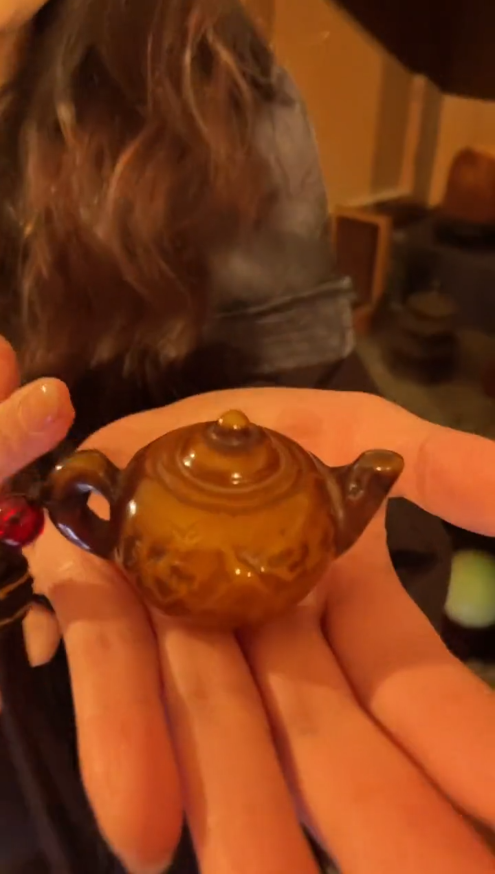 【闪购商品】蜜蜡颈饰未镶嵌老蜜把把壶