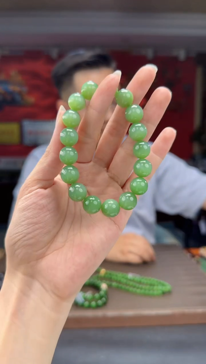 手串未镶嵌和田玉碧玉粉青单圈手串