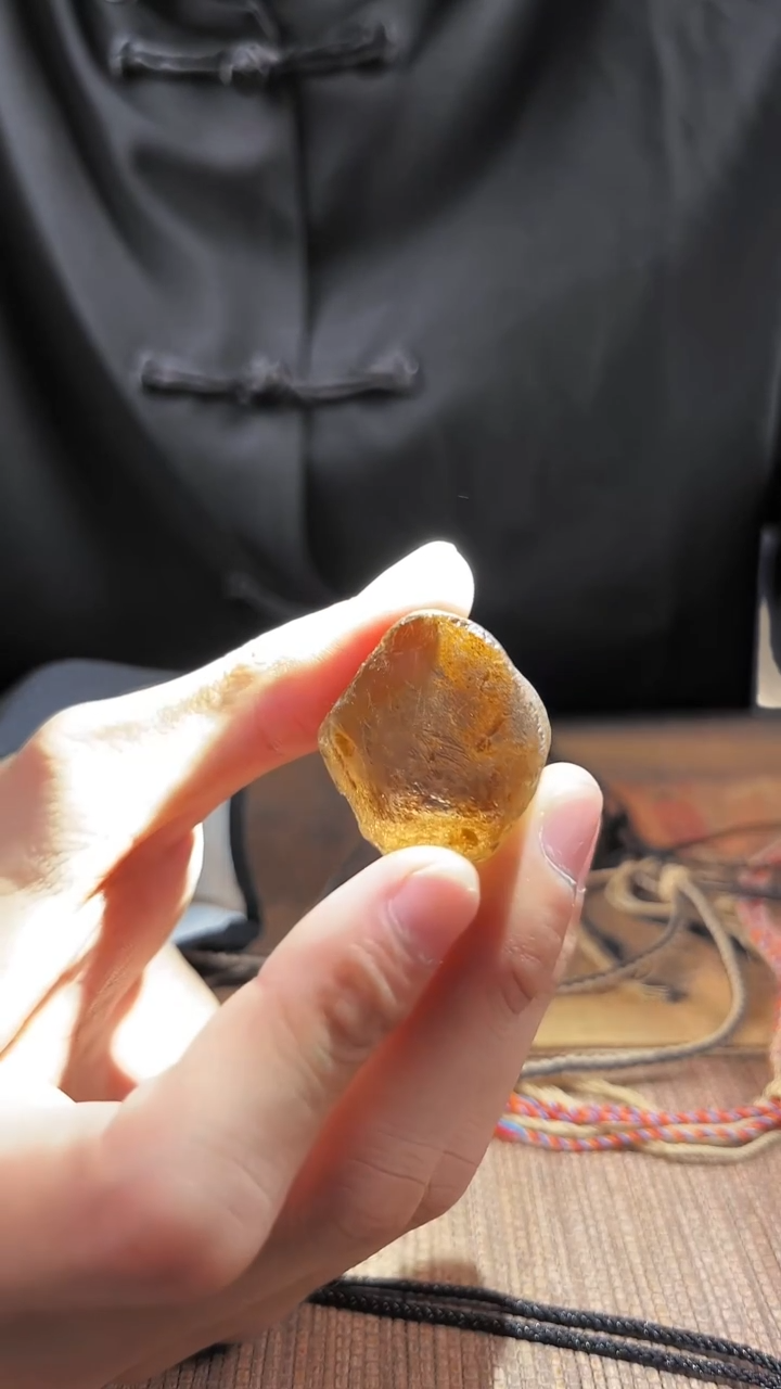 未镶嵌吊坠(赠链)水晶水晶