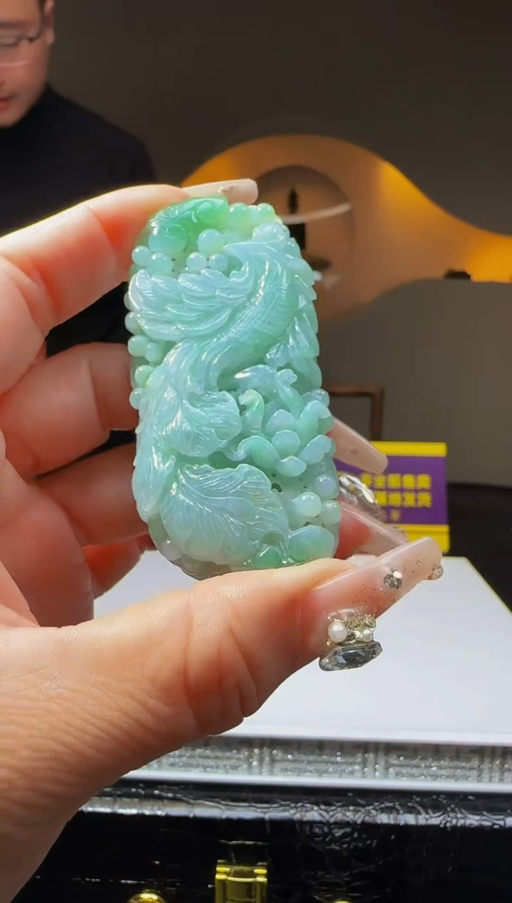 【闪购商品】定制翡翠未镶嵌Q04163翡翠毛货