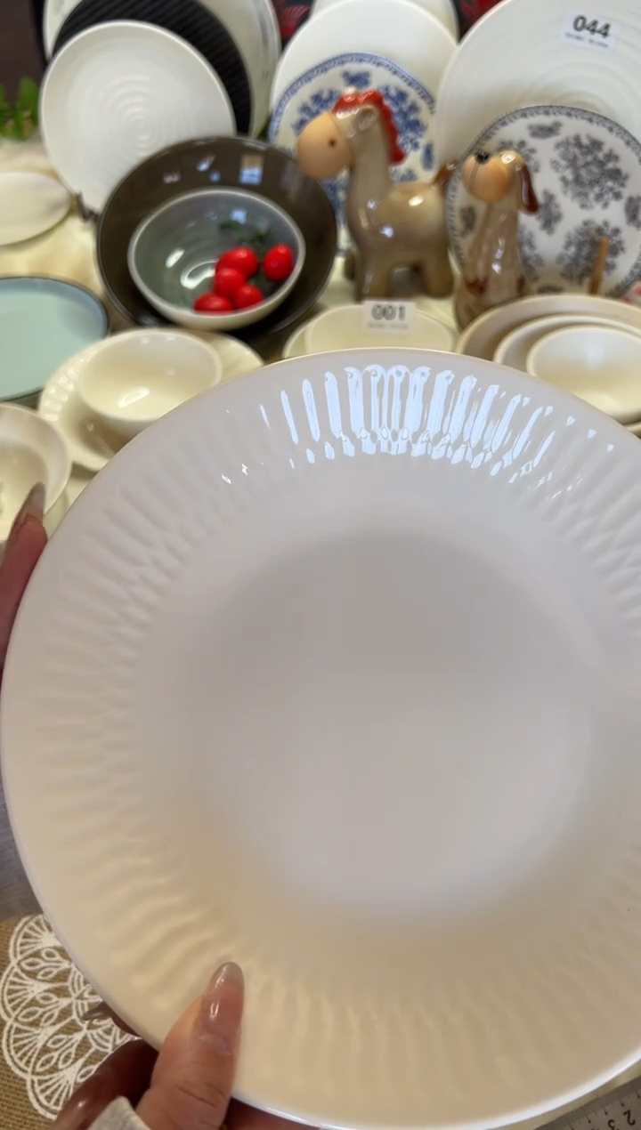 新骨瓷A品 暖白 瑰丽 折纸  9寸 深盘