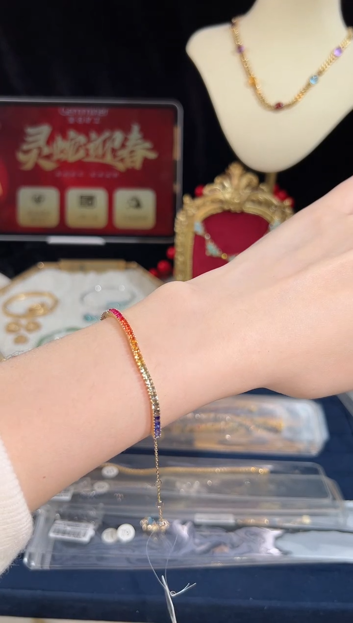 【闪购商品】彩色蓝宝石手链18K金镶嵌BB4771