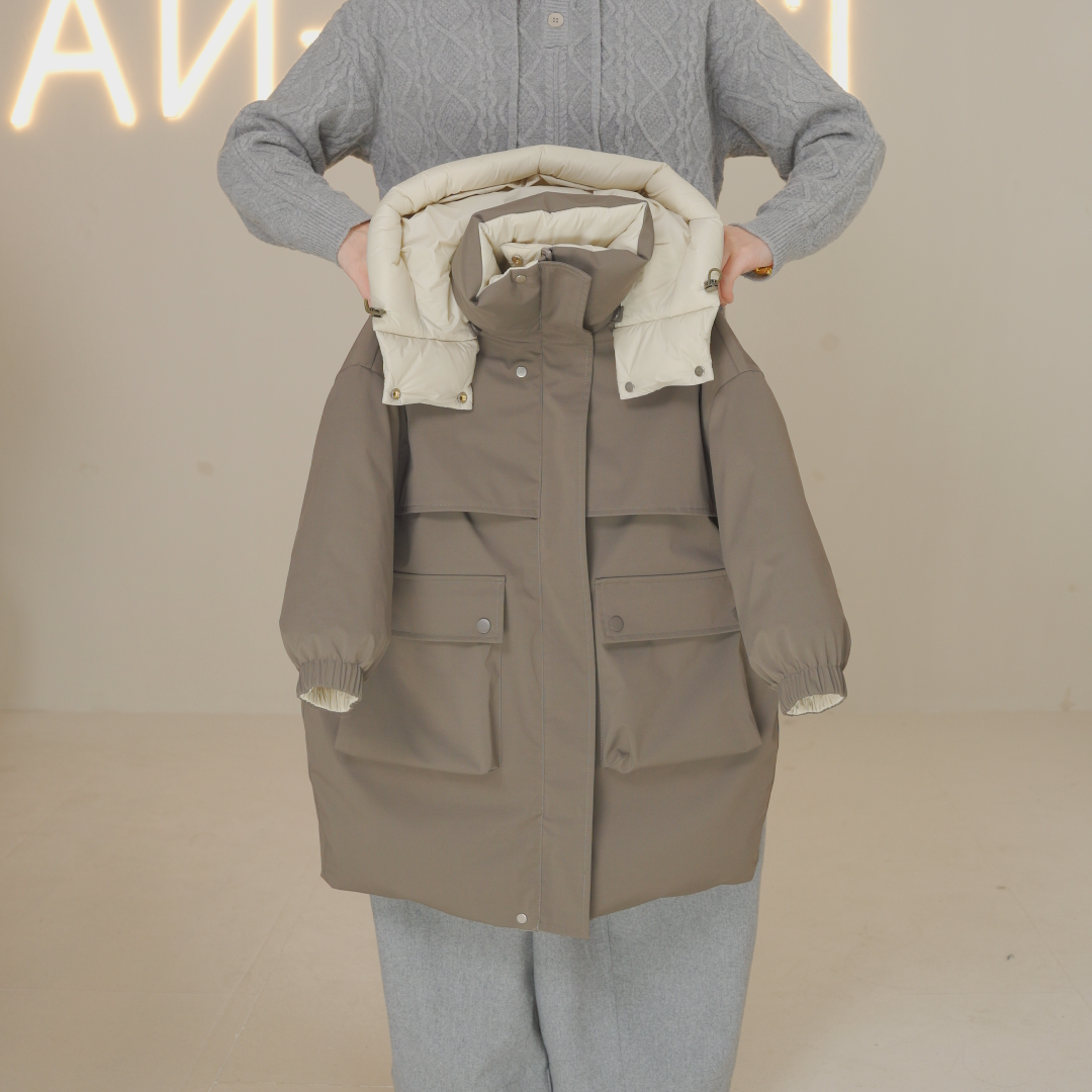 I'm Vena<绝面>2025男童中性冬款90白鸭绒双面穿羽绒服51Y7993