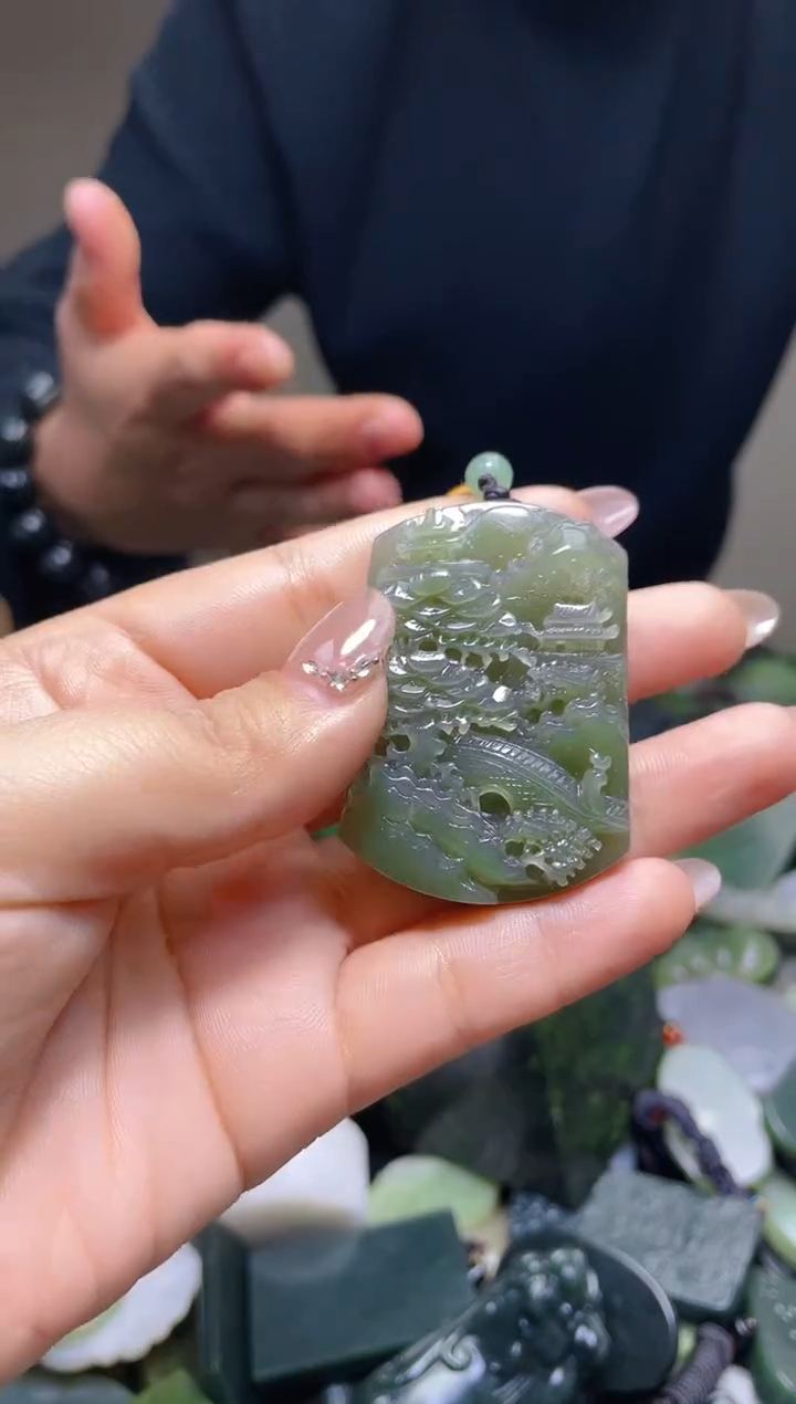 颈饰未镶嵌和田玉810