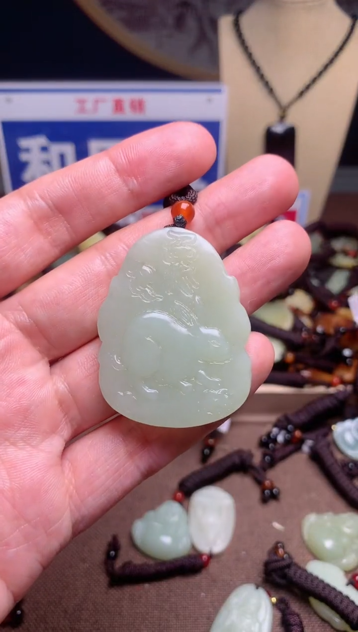 【闪购商品】和田玉颈饰未镶嵌1