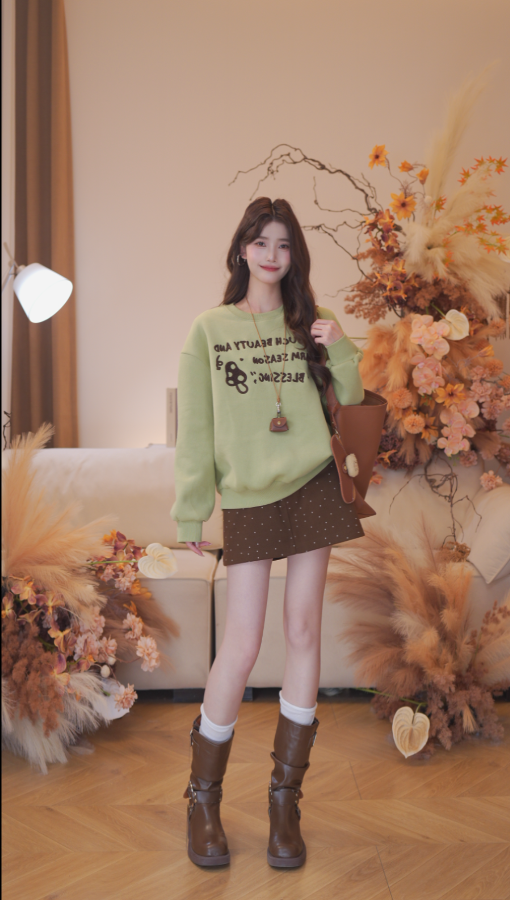 曾小咸 时尚百搭圆领毛巾刺绣卫衣波点咖色半身裙ZA54WYJ1690