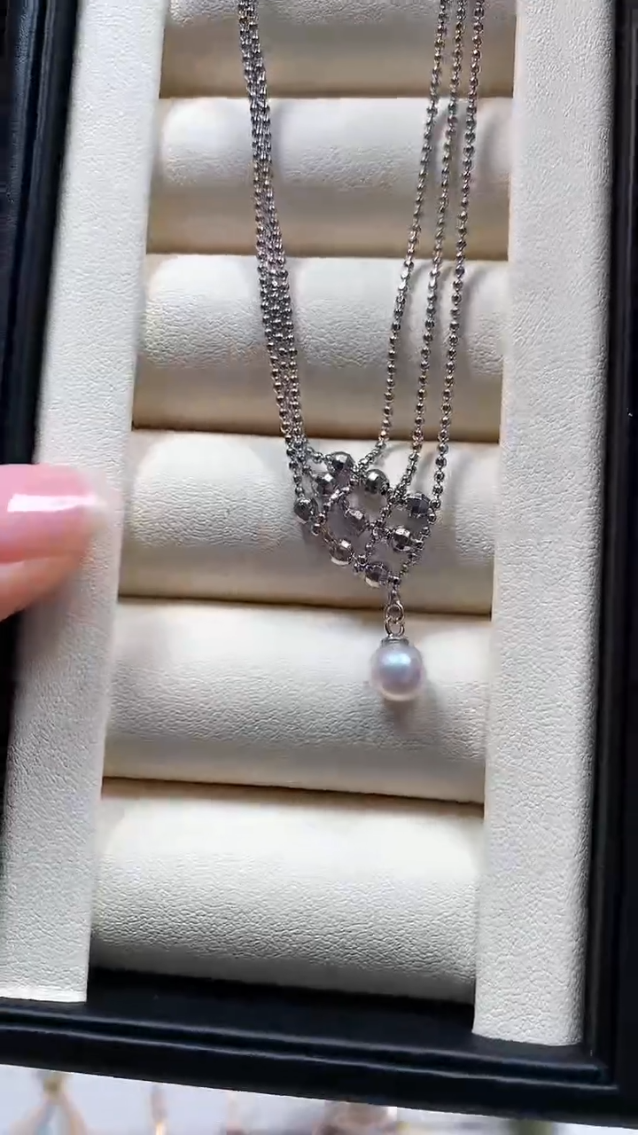 【闪购商品】淡水珍珠颈饰银S925镶嵌海水珍珠镭射套链