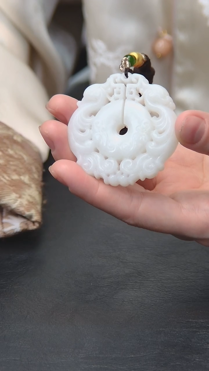 【闪购商品】和田玉颈饰未镶嵌吊坠