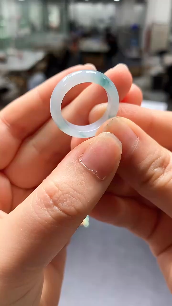 【闪购商品】翡翠未镶嵌颈饰翡翠戒圈|不退不换
