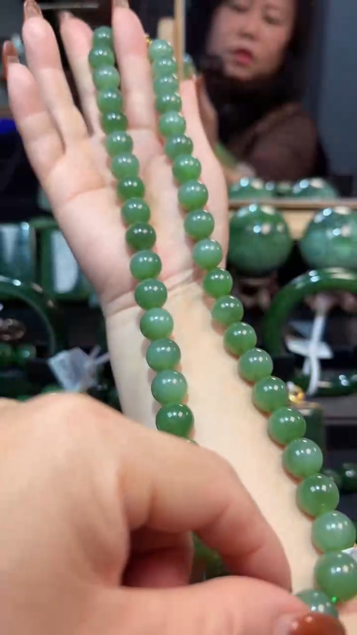 【闪购商品】和田玉（碧玉）颈饰未镶嵌1