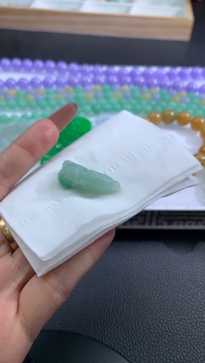 【闪购商品】定制翡翠未镶嵌翡翠