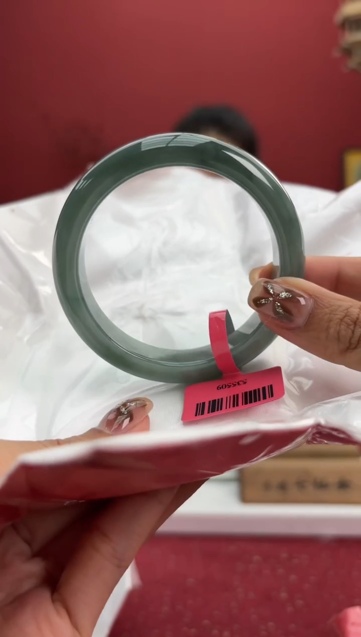 【闪购商品】翡翠手镯未镶嵌3手镯