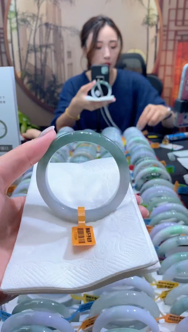 未镶嵌手镯翡翠000079581