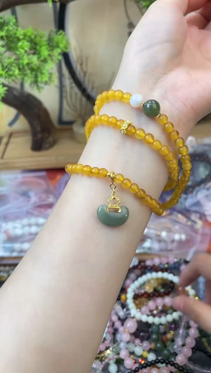 【闪购商品】蜜蜡手链未镶嵌302手串