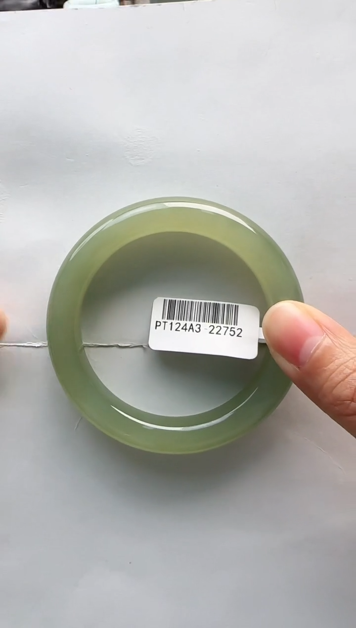 【闪购商品】和田玉手镯未镶嵌53