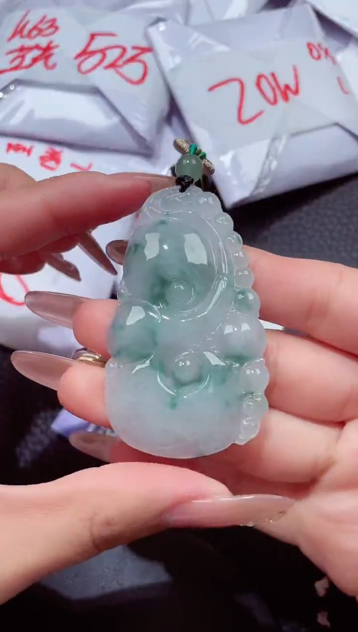 颈饰未镶嵌翡翠35