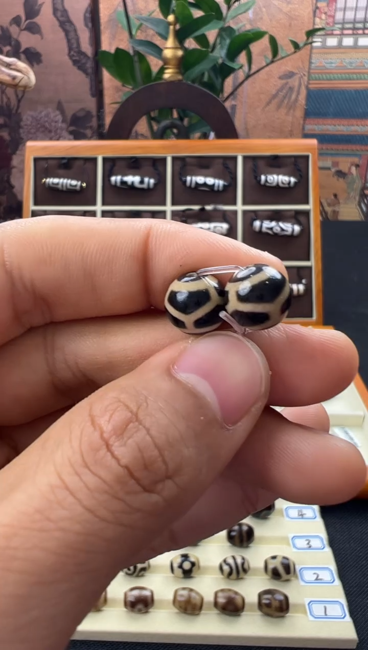 合金颈饰玛瑙/玉髓（覆膜）25.(微瑕随机发货)