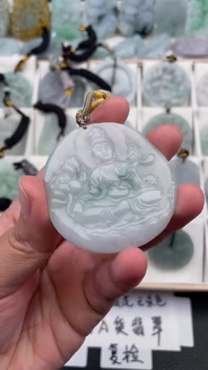 颈饰未镶嵌翡翠天然缅甸翡翠A货39