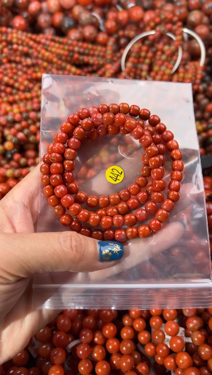 未镶嵌手串南红玛瑙6+