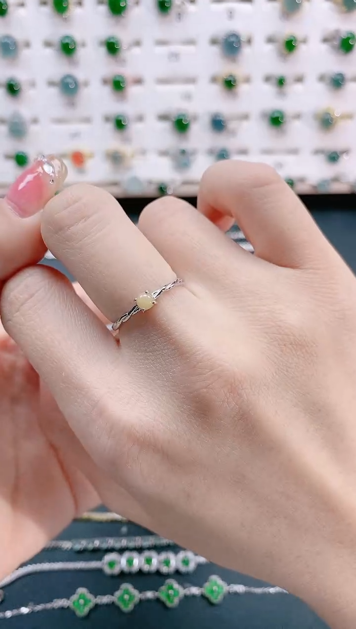 【闪购商品】翡翠戒指银S925镶嵌天然翡翠